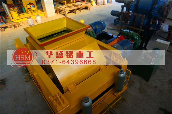 ��݁����C